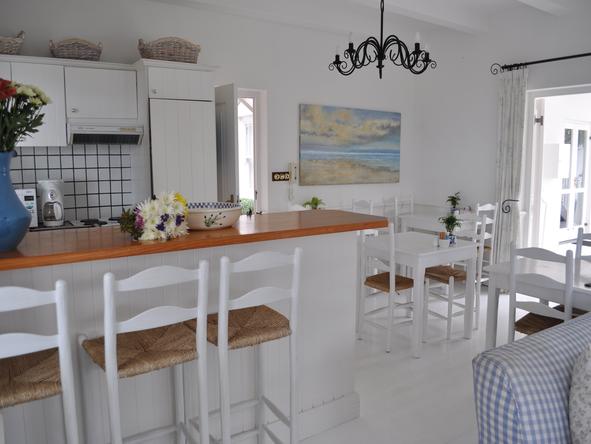 Southern Cross Beach House - Kitchen 